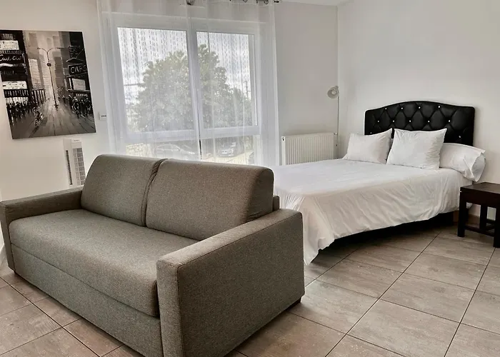 Residence 4T - 33 Avenue Gaston Chauvin